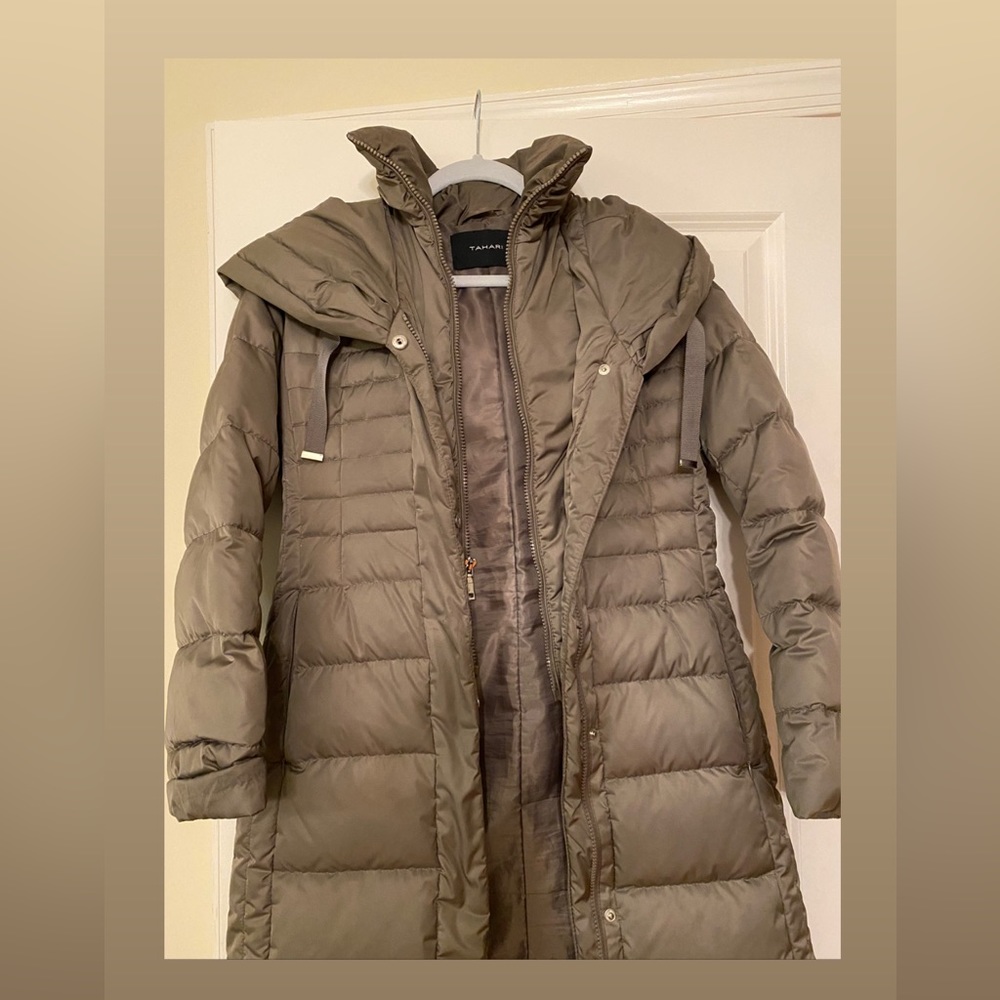 TAHARI Gray jacket  Xs.